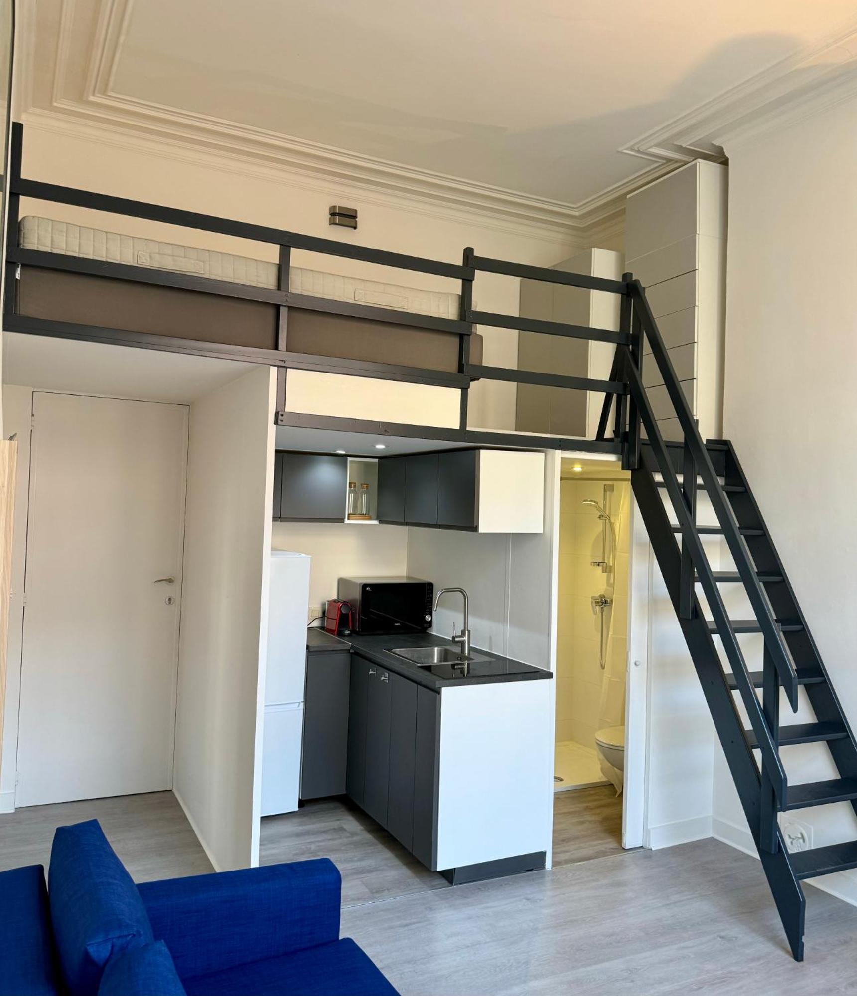 Studio Avec Chambre En Mezzanine Брюссель Екстер'єр фото